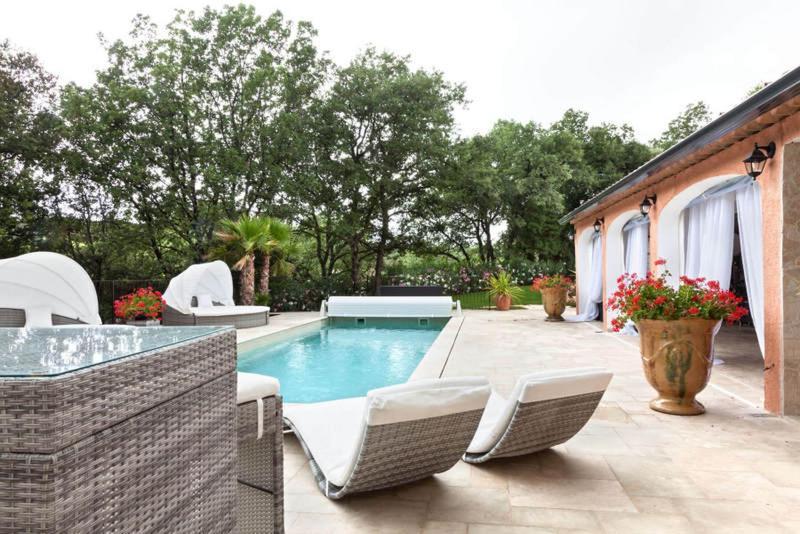 Bed and Breakfast La Casa Dei Sogni Flayosc Zewnętrze zdjęcie